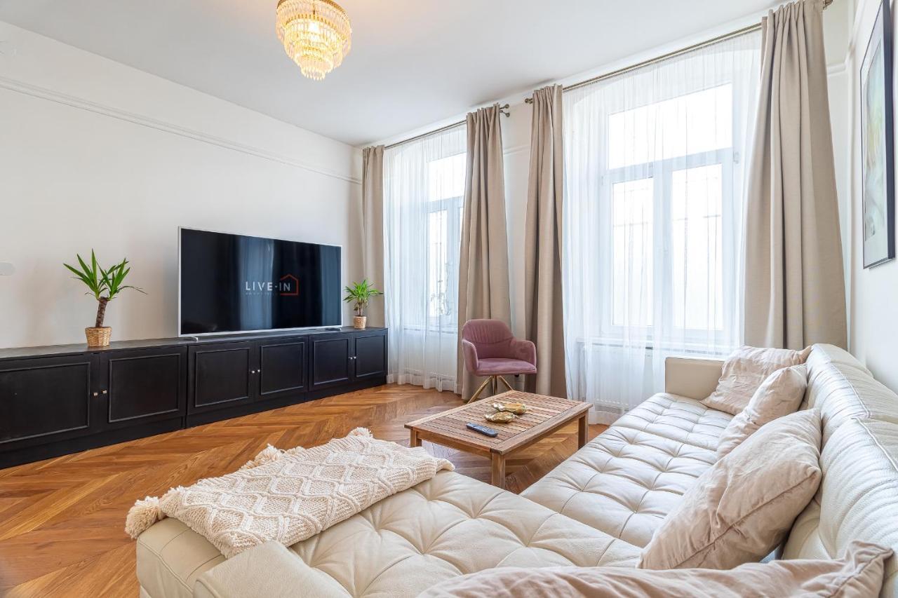 Trendy Apartment In Central Bratislava Exterior foto